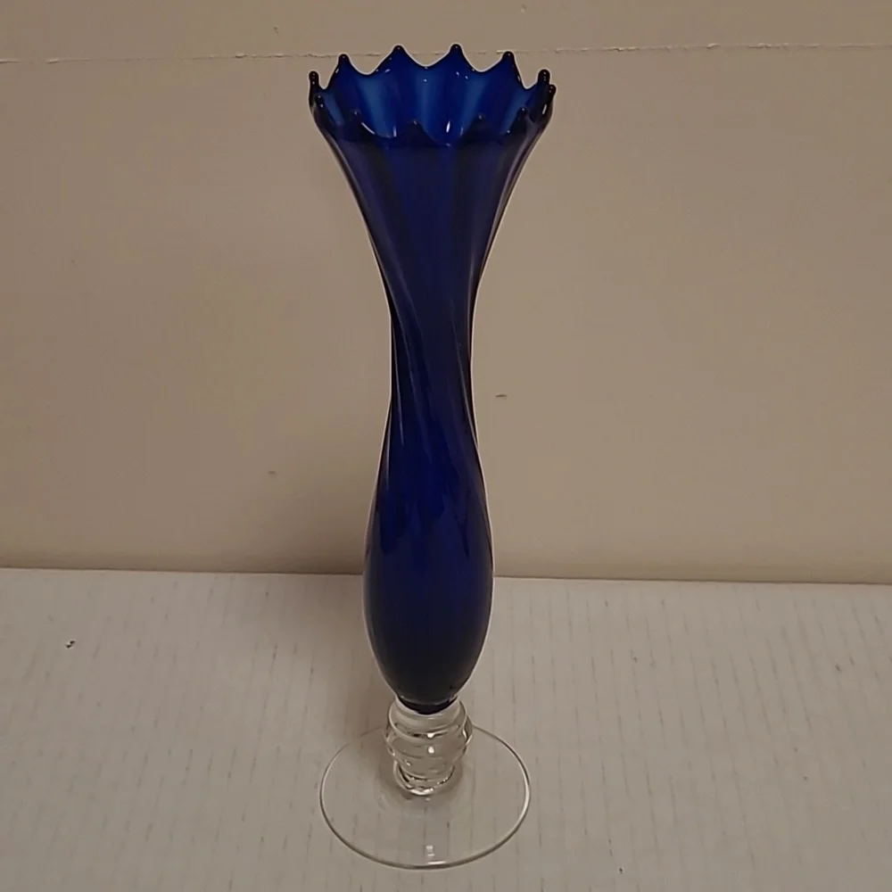 Vintage Cobolt Blue Twisted Body Scalloped Rim Glass Vase